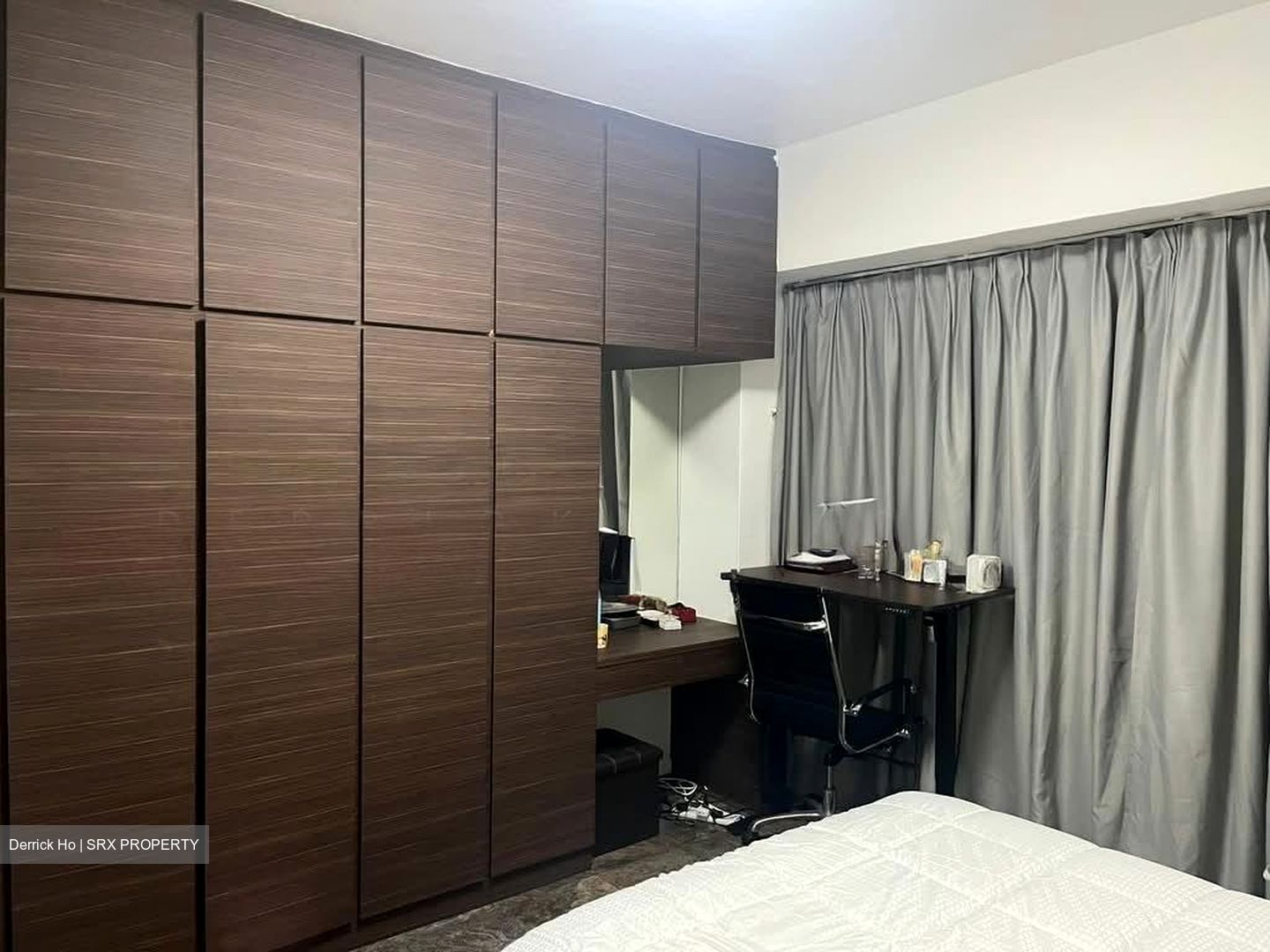 International Plaza (D2), Apartment #553154591